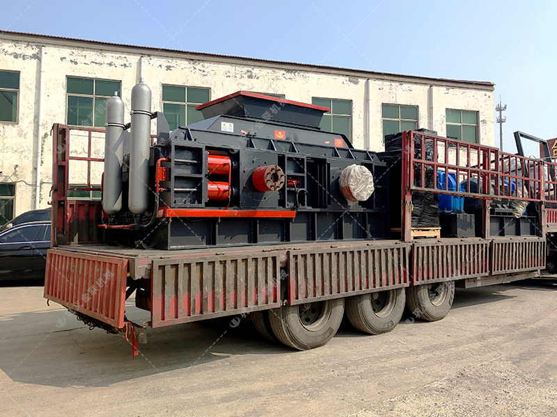 1810液壓對輥制砂機一小時產量多少？