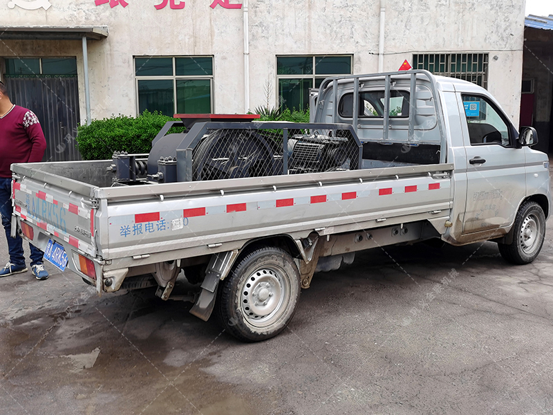 狼牙破碎機是什么設(shè)備？在哪些行業(yè)中有廣泛應(yīng)用？