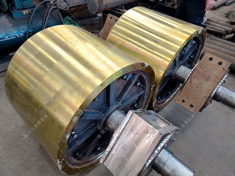 青石制砂難題多?對輥破碎機如何輕松應對? 青石制砂難題多?對輥破碎機如何輕松應對?