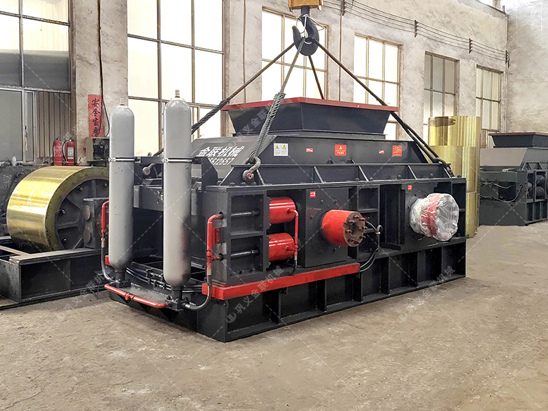 礦用液壓對輥制砂機(jī)如何實(shí)現(xiàn)砂石細(xì)碎與高產(chǎn)雙提升? 礦用液壓對輥制砂機(jī)如何實(shí)現(xiàn)砂石細(xì)碎與高產(chǎn)雙提升?