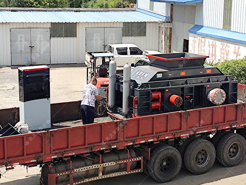 2025 年制砂設(shè)備新趨勢(shì):全自動(dòng)液壓對(duì)輥制砂機(jī)為何成行業(yè)優(yōu)選? 2025 年制砂設(shè)備新趨勢(shì):全自動(dòng)液壓對(duì)輥制砂機(jī)為何成行業(yè)優(yōu)選?